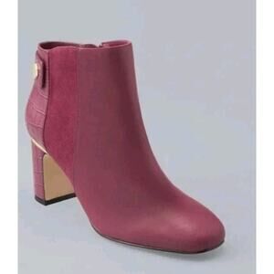 White House Black Market Brynn Dark Sangria Block Heel Ankle Boots Women 8M